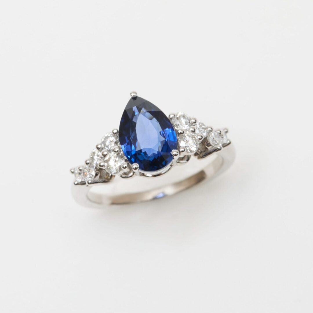 Bague Horana - Saphir Peacock 2.10 carats