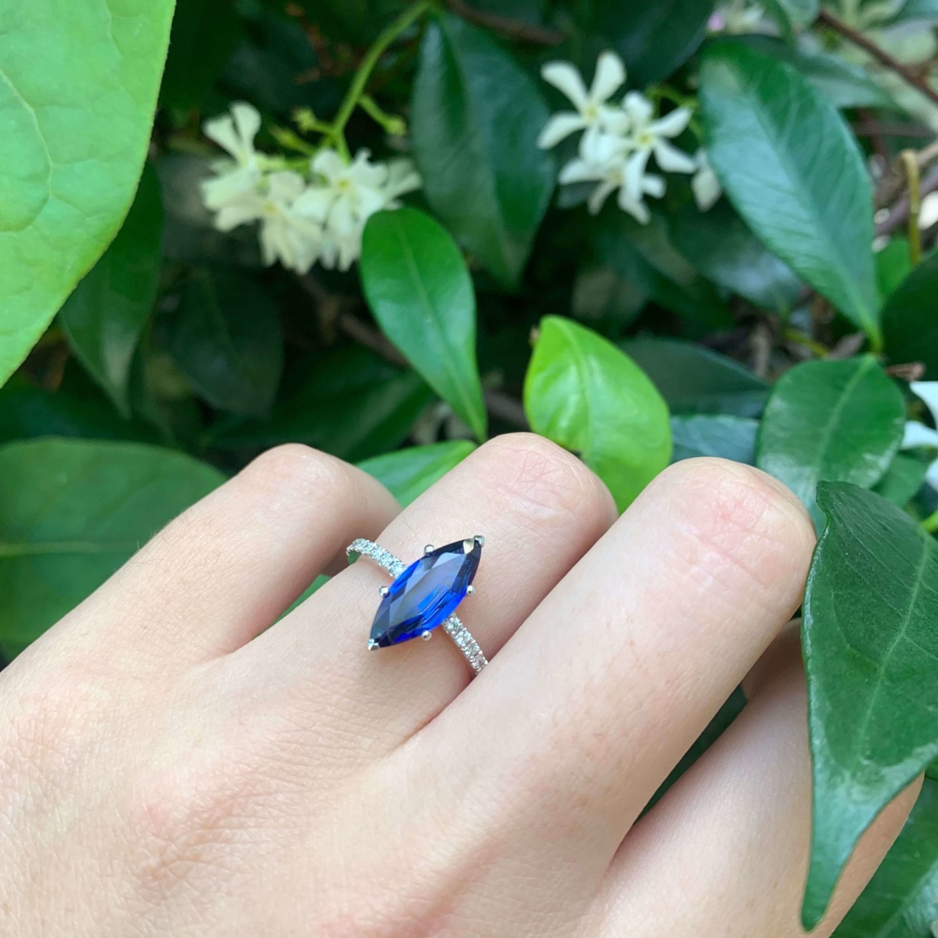 Trinco - Saphir Royal Blue 1.99 carats – Image 2