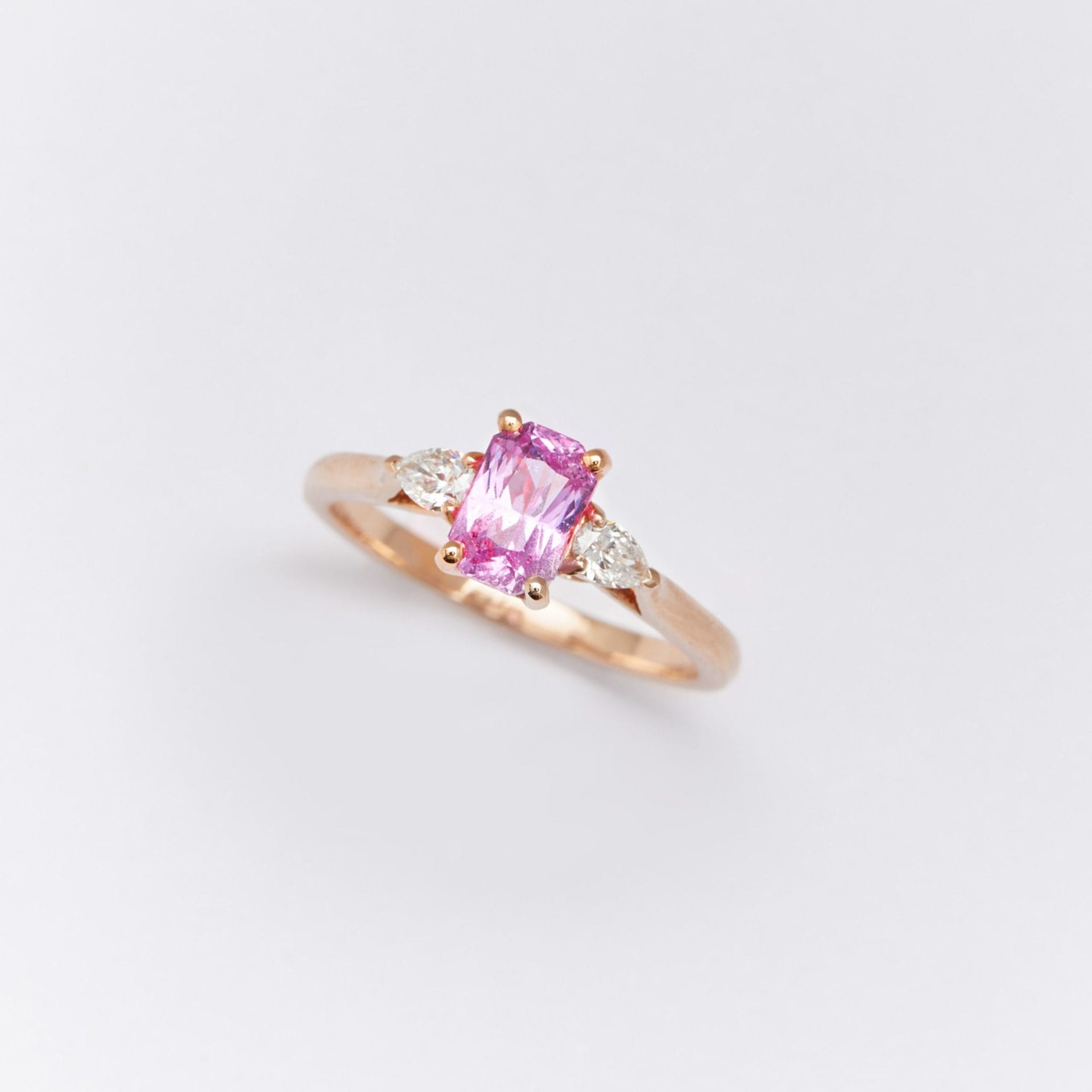 bague saphir rose