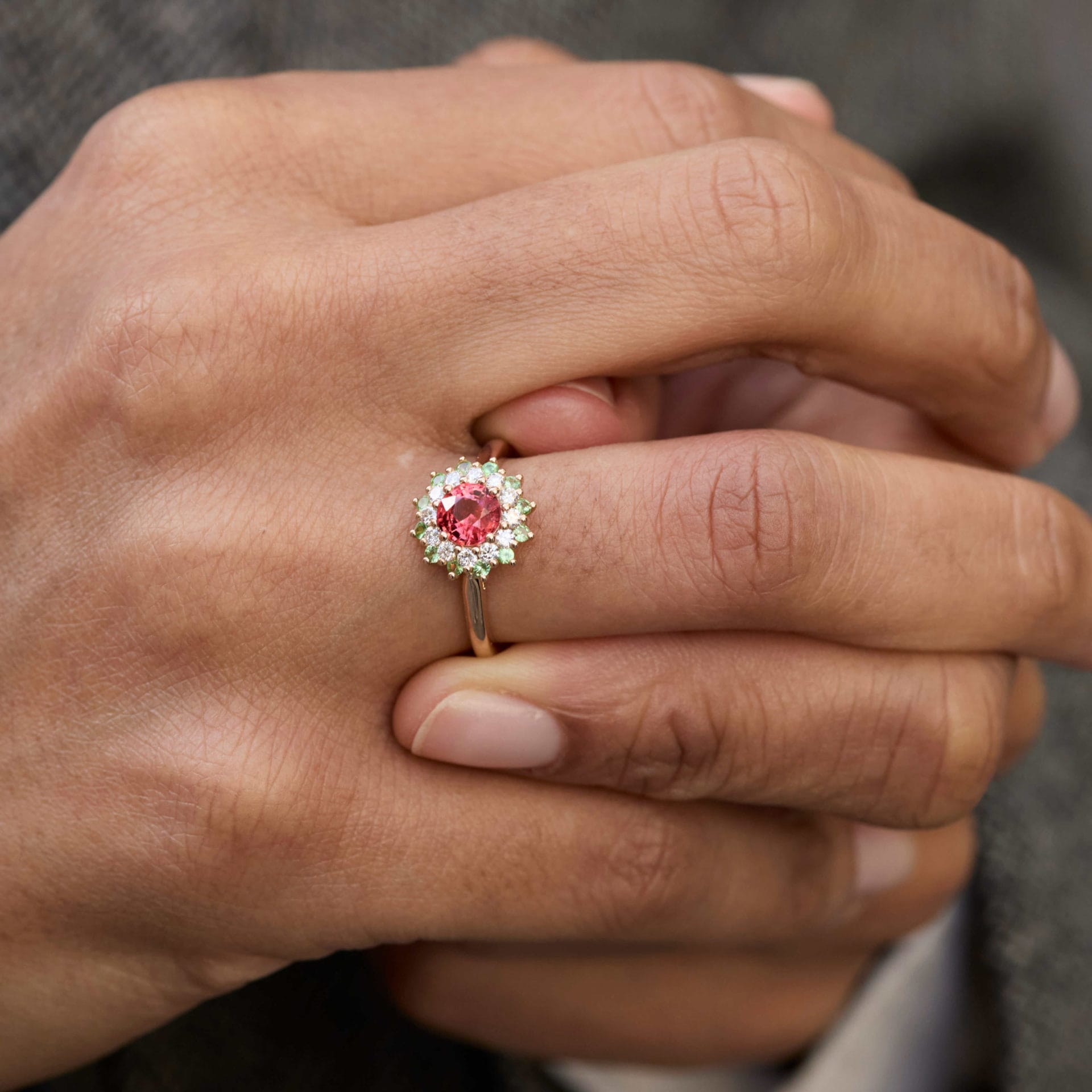 Bague Colombo - Spinelle Mahenge 0.70 carats – Image 2