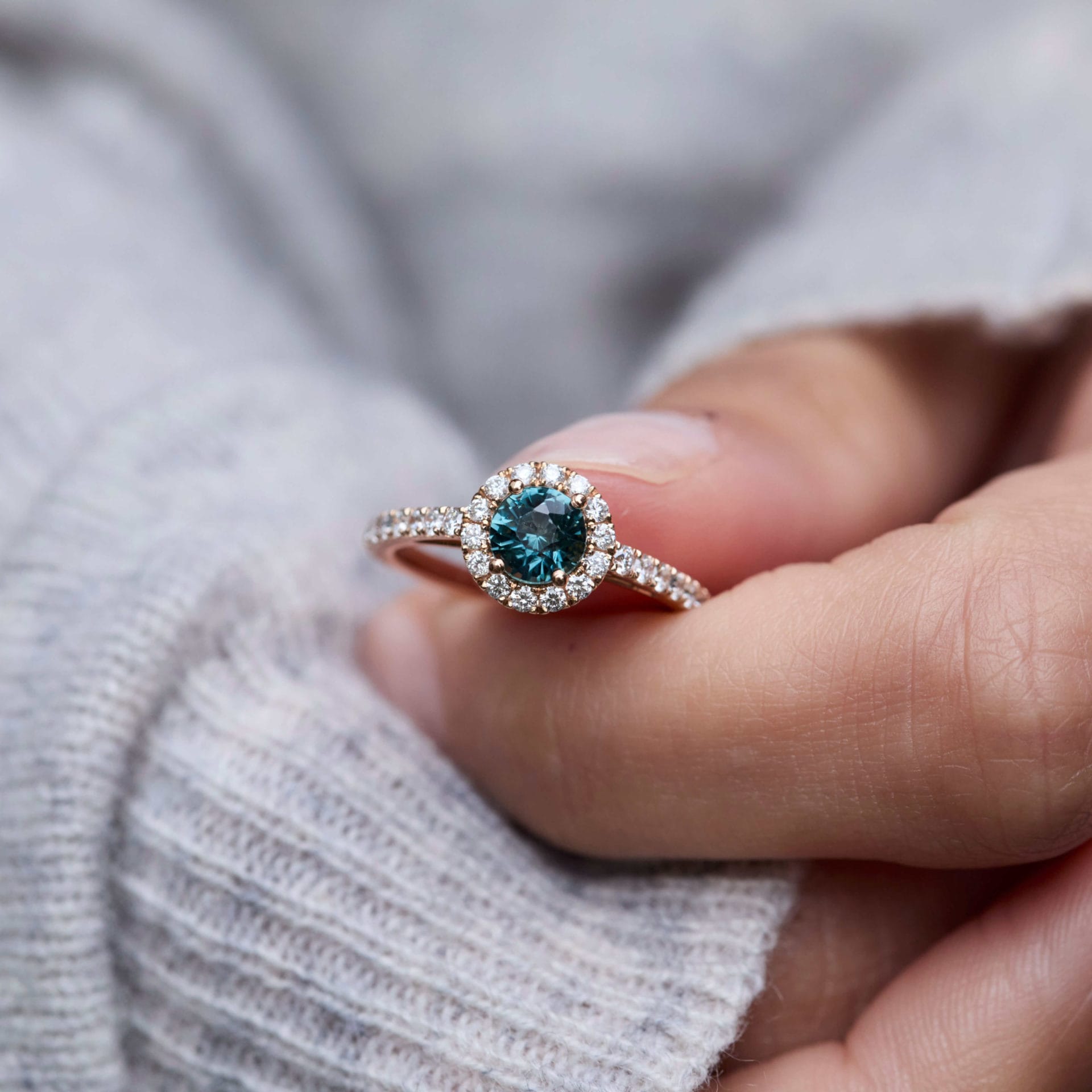Bague Jaffna - Saphir Teal 1.03 carats – Image 2