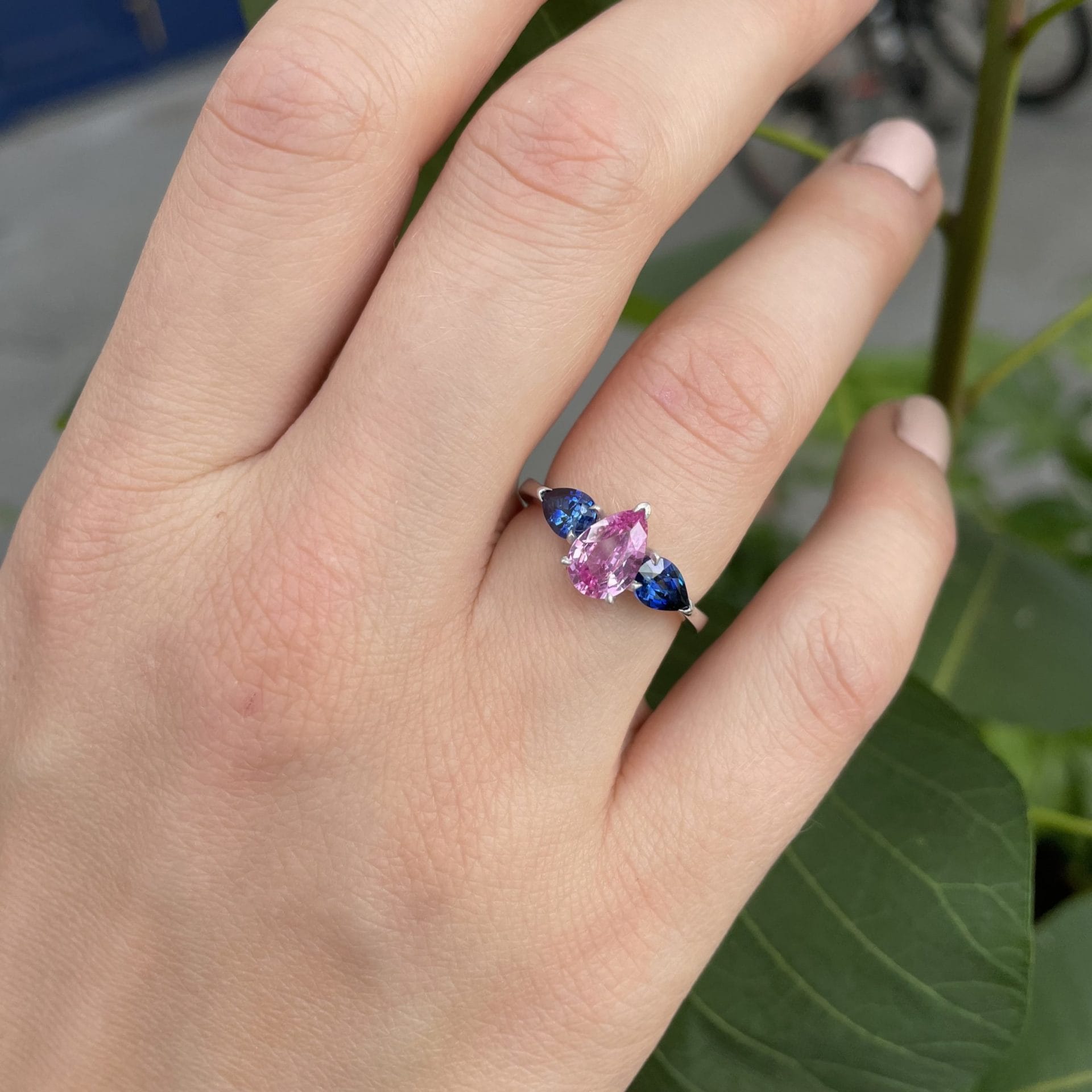 Bague Elahera – Saphir rose 1.12 carats – Image 2