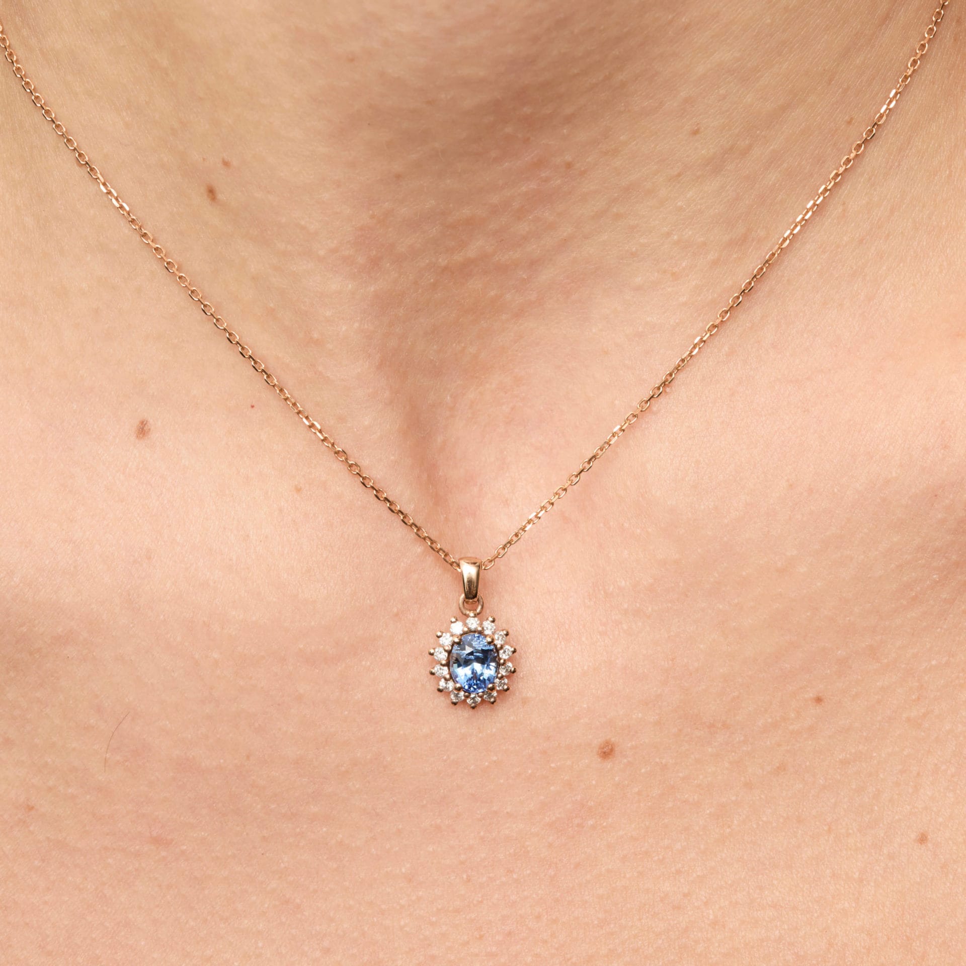 Collier Ella - Saphir Conrflower 1.21 carats – Image 2